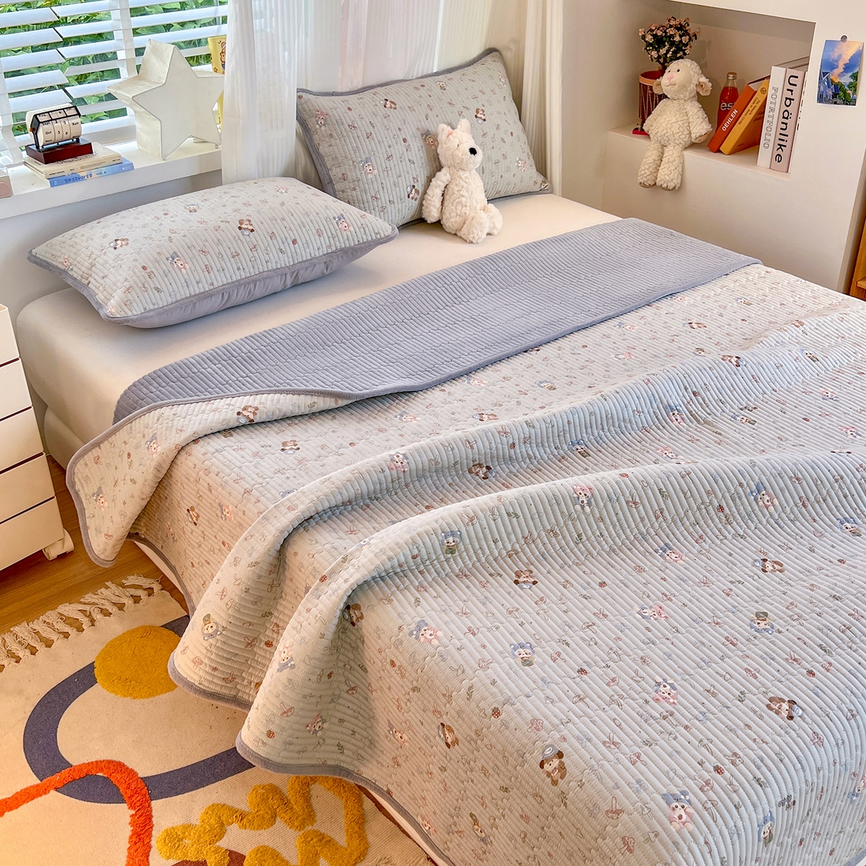 91家纺网 家纺一手货源 找家纺 X猫先生 2025新品棉加绒床盖一面全棉一面牛奶绒床盖炕盖加厚床单床垫四季款系列二 蘑菇小镇(A棉B绒）