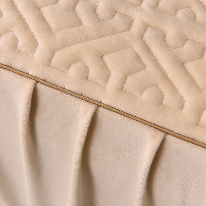 91家纺网 家纺一手货源 找家纺 忘忧草 2025新款婴儿绒夹棉单床裙 床裙单件-安娜系列 安娜-浅米驼