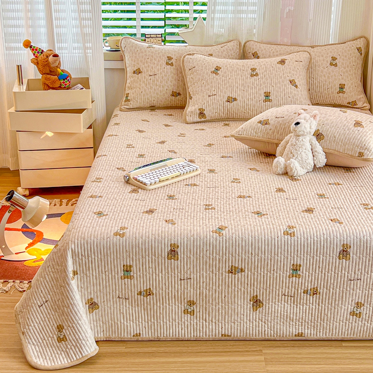 91家纺网 家纺一手货源 找家纺 X猫先生 2025新品棉加绒床盖一面全棉一面牛奶绒床盖炕盖加厚床单床垫四季款系列二 趴趴熊(A棉B绒）