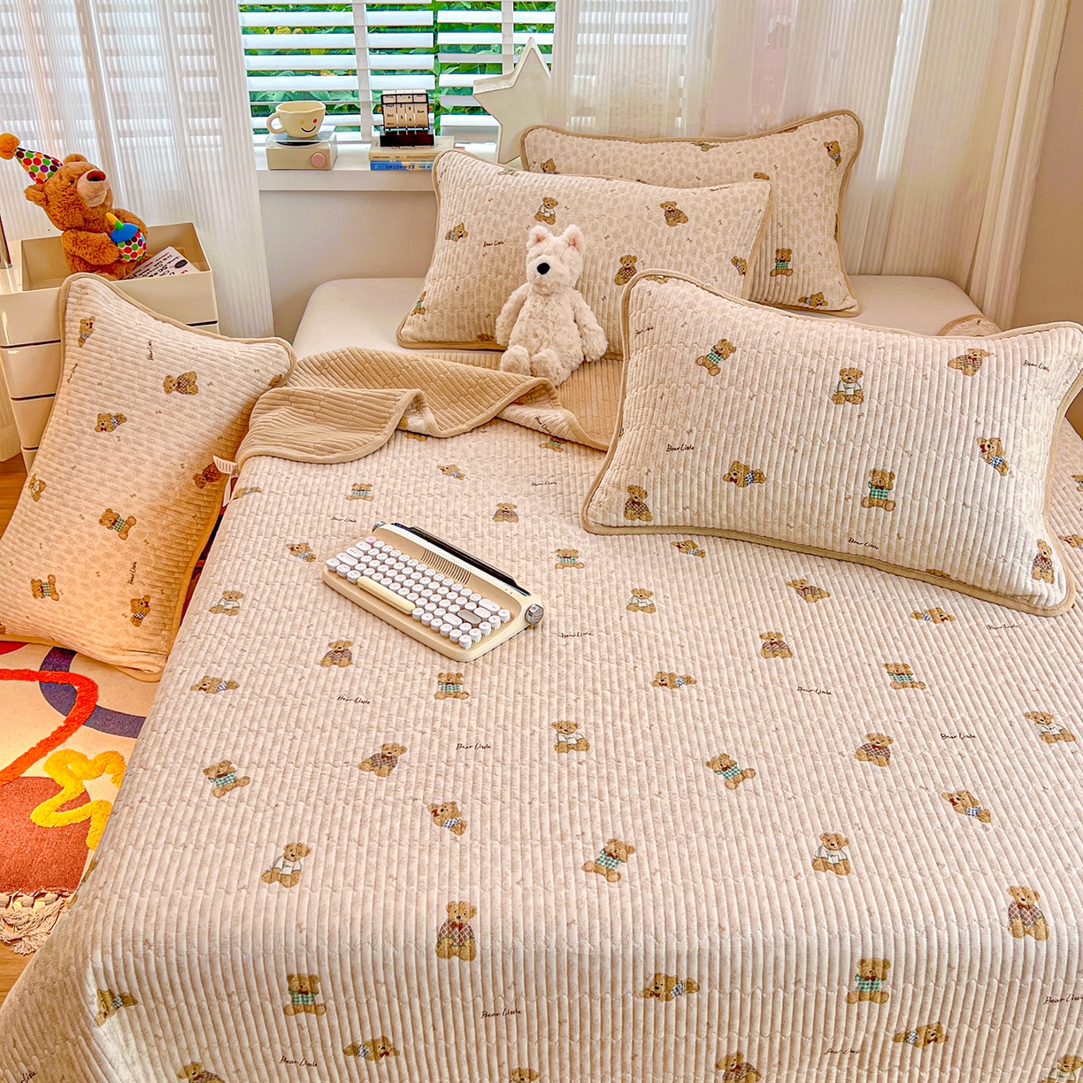 91家纺网 家纺一手货源 找家纺 X猫先生 2025新品棉加绒床盖一面全棉一面牛奶绒床盖炕盖加厚床单床垫四季款系列二 趴趴熊(A棉B绒）