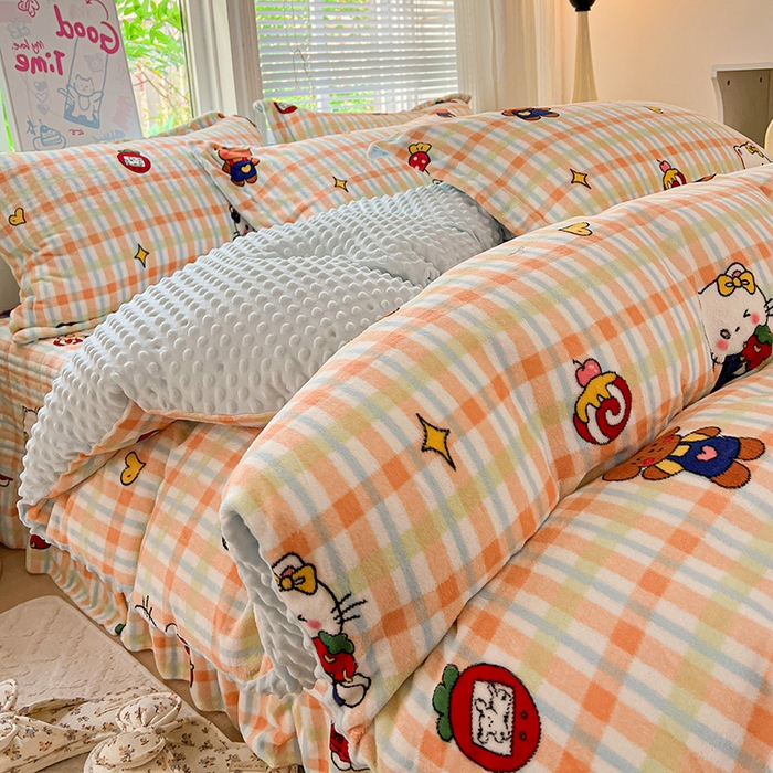 91家纺网 家纺一手货源 找家纺 一比一 2025新款加厚保暖豆豆牛奶绒床盖款四件套猫咪酱