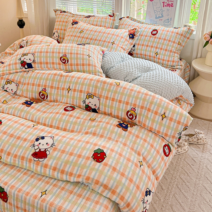 91家纺网 家纺一手货源 找家纺 一比一 2025新款加厚保暖豆豆牛奶绒床盖款四件套猫咪酱