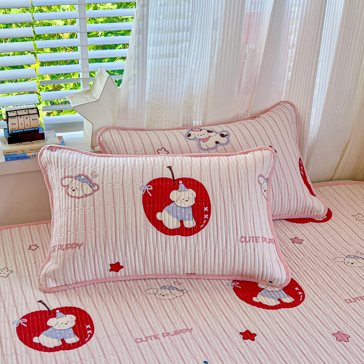 91家纺网 家纺一手货源 找家纺 X猫先生 2025新品棉加绒床盖一面全棉一面牛奶绒床盖炕盖加厚床单床垫四季款系列二 甜心苹果派(A棉B绒）