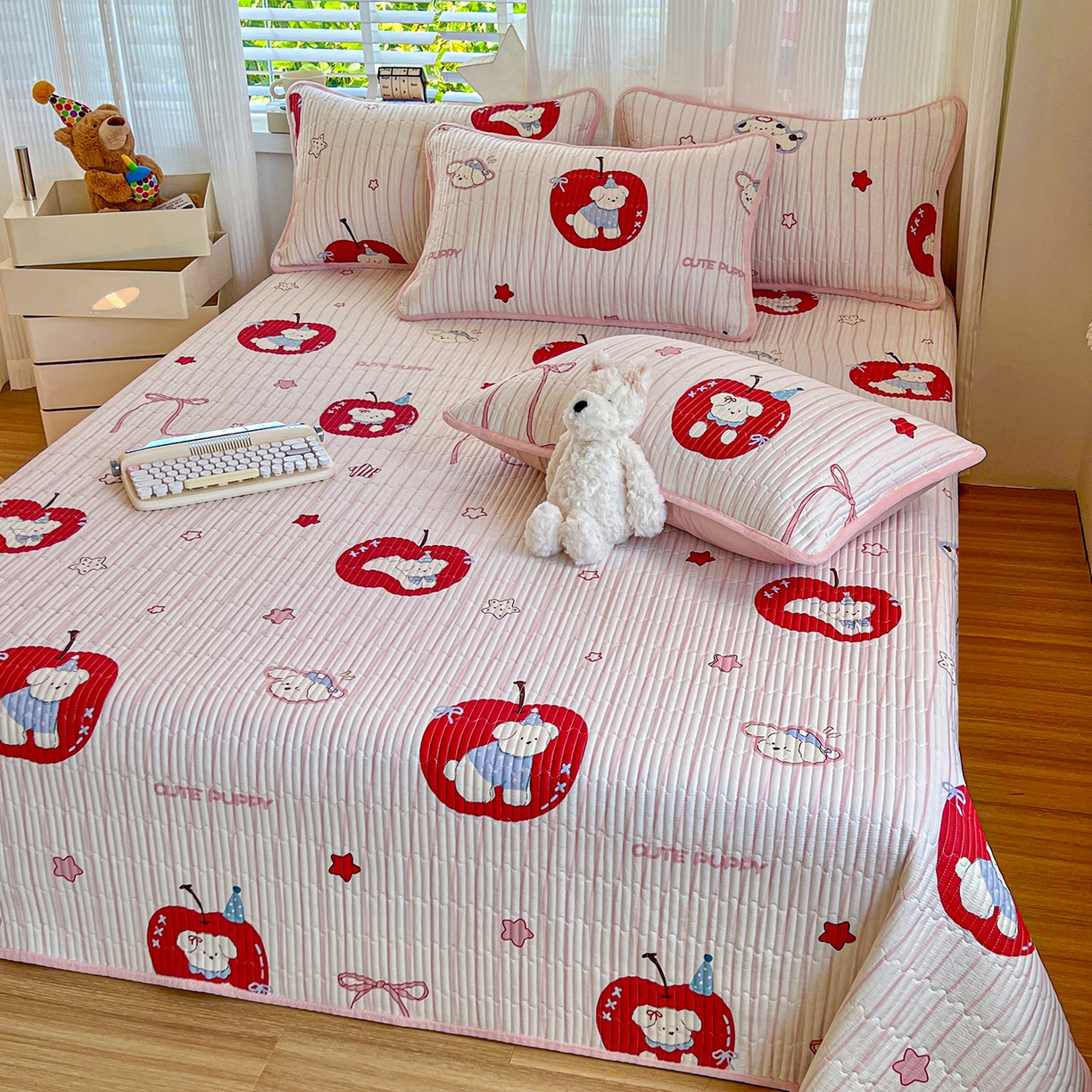 91家纺网 家纺一手货源 找家纺 X猫先生 2025新品棉加绒床盖一面全棉一面牛奶绒床盖炕盖加厚床单床垫四季款系列二 甜心苹果派(A棉B绒）