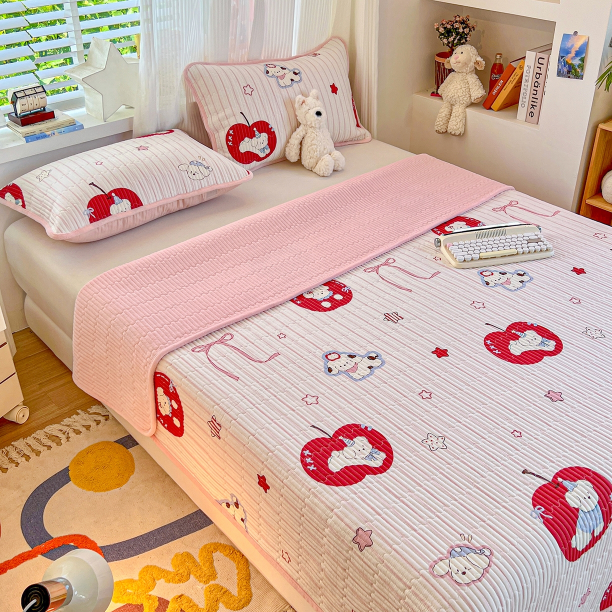 91家纺网 家纺一手货源 找家纺 X猫先生 2025新品棉加绒床盖一面全棉一面牛奶绒床盖炕盖加厚床单床垫四季款系列二 甜心苹果派(A棉B绒）