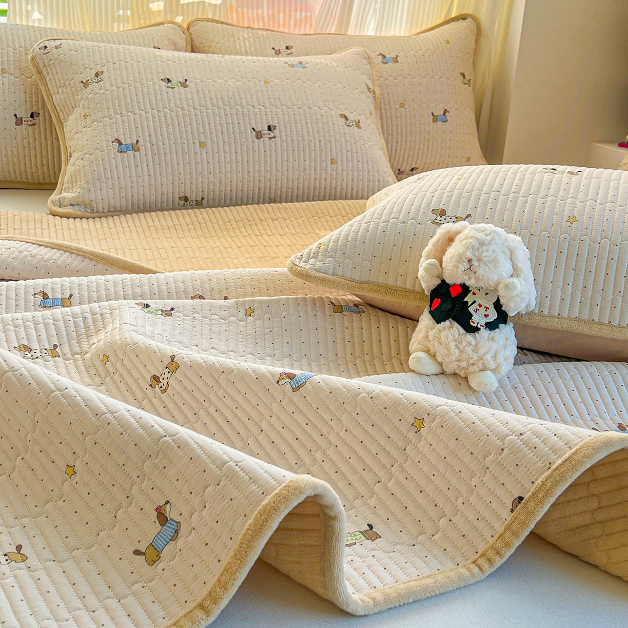 91家纺网 家纺一手货源 找家纺 X猫先生 2025新品棉加绒床盖一面全棉一面牛奶绒床盖炕盖加厚床单床垫四季款系列二 星星柯基（A棉B绒）