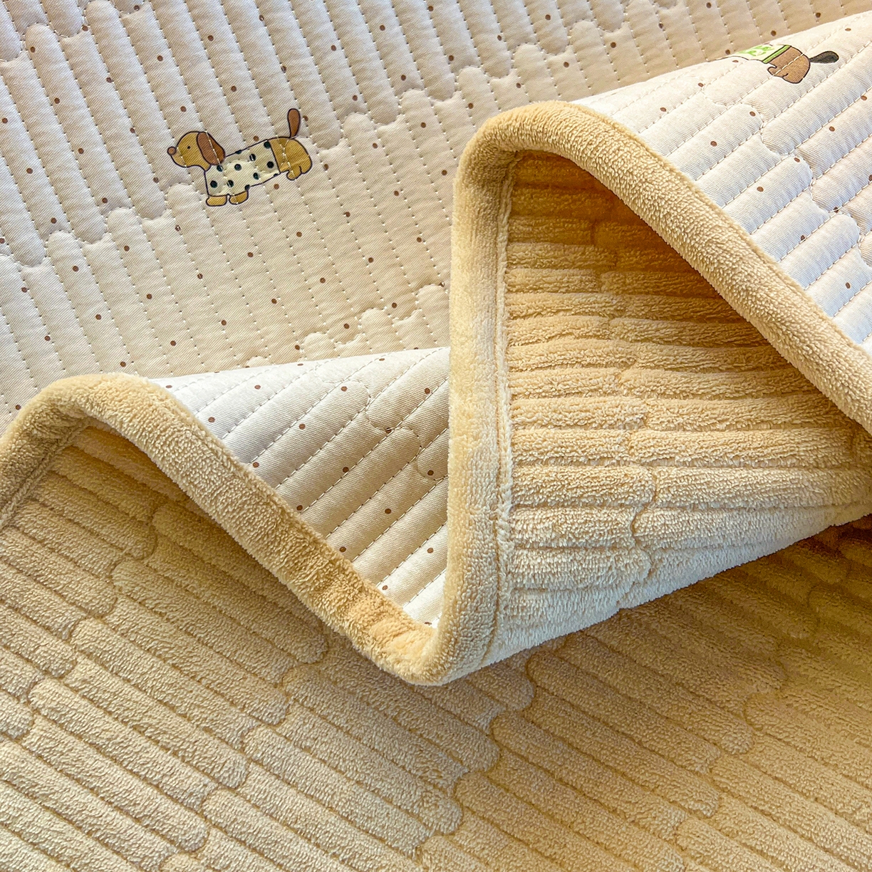 91家纺网 家纺一手货源 找家纺 X猫先生 2025新品棉加绒床盖一面全棉一面牛奶绒床盖炕盖加厚床单床垫四季款系列二 星星柯基（A棉B绒）