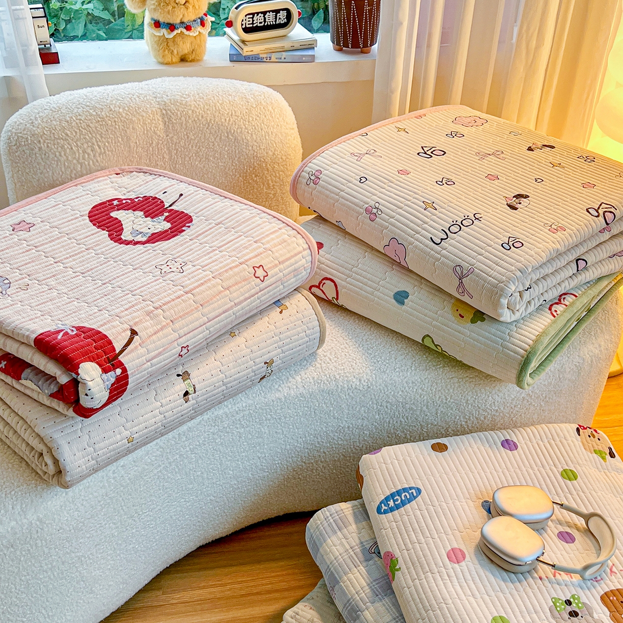 91家纺网 家纺一手货源 找家纺 X猫先生 2025新品棉加绒床盖一面全棉一面牛奶绒床盖炕盖加厚床单床垫四季款系列二 组合图