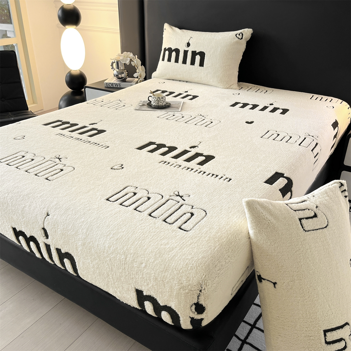 91家纺网 家纺一手货源 找家纺 （总）慕木家纺 2025新款A类高克重云暮绒床笠款四件套(跨境专供首选）提供买家秀