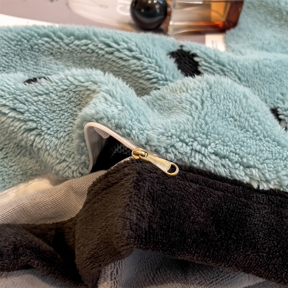 91家纺网 家纺一手货源 找家纺 慕木家纺 2025新款A类高克重云暮绒床笠款四件套(跨境专供首选）提供买家秀 云暮绒min床笠四件套-云朵蓝