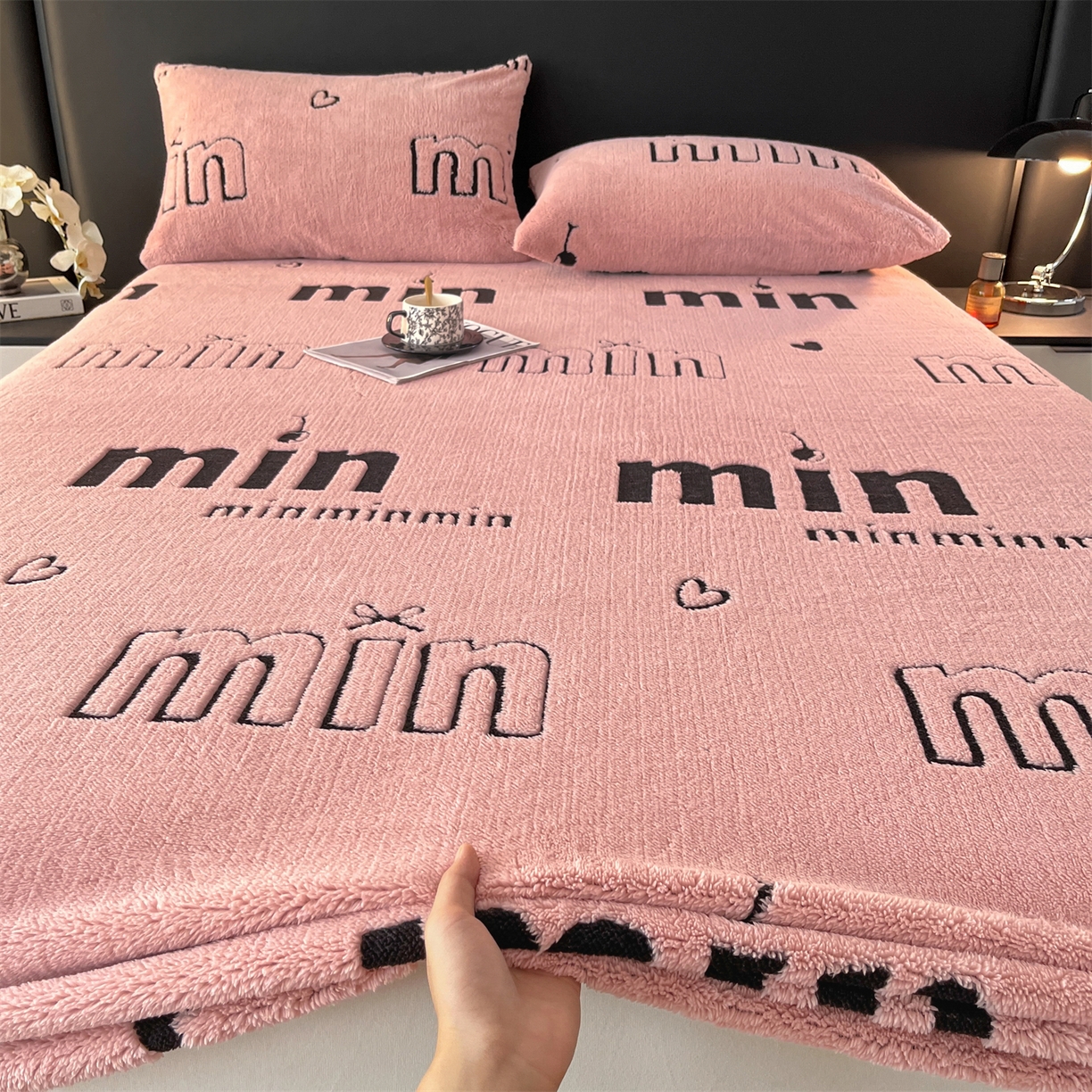 91家纺网 家纺一手货源 找家纺 慕木家纺 2025新款A类高克重云暮绒床笠款四件套(跨境专供首选）提供买家秀 云暮绒min床笠四件套-桃夭粉