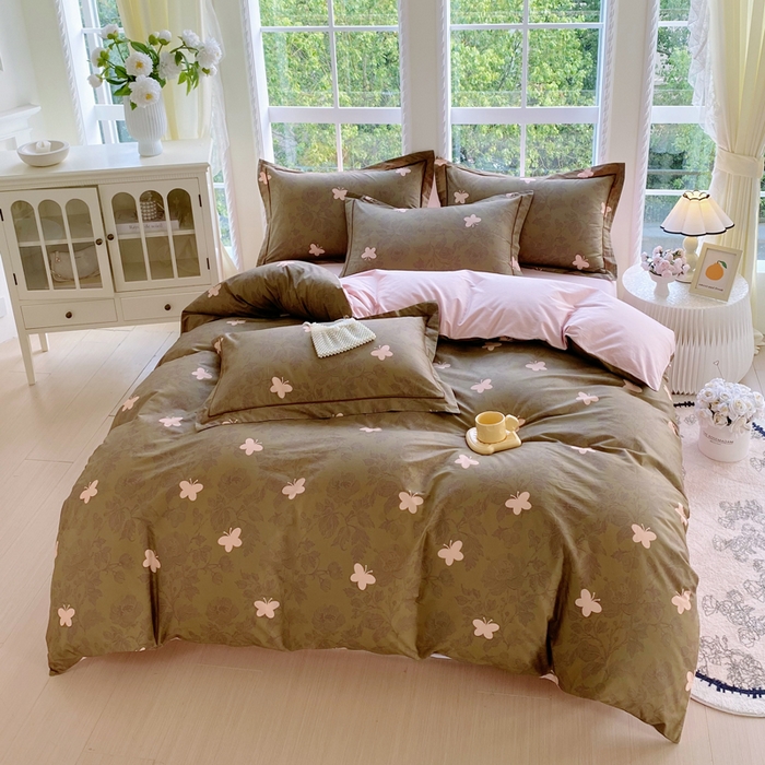 91家纺网 家纺一手货源 找家纺 星期三家纺 2025新款10月新款铂金全棉纯棉13372四件套 蝶恋花