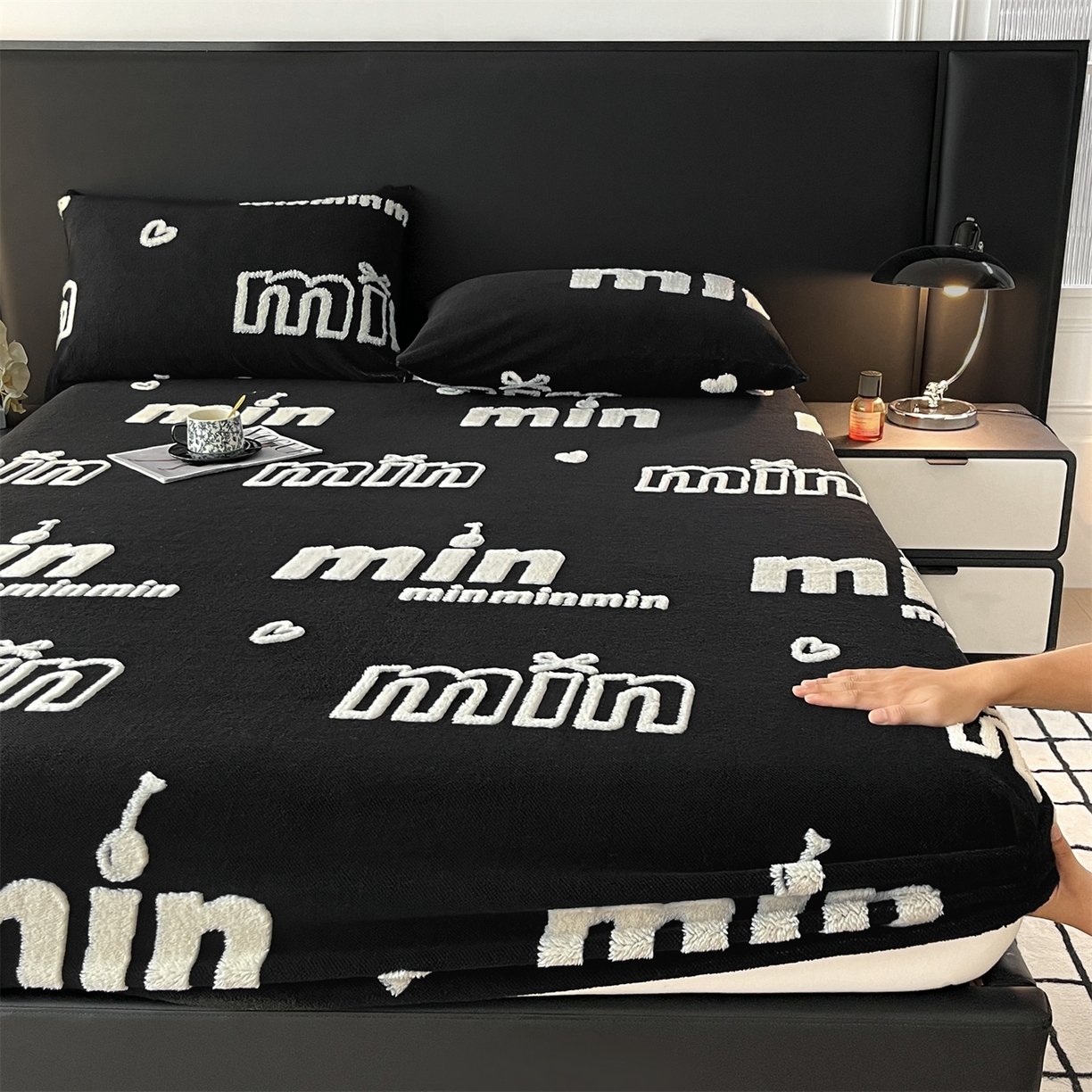 91家纺网 家纺一手货源 找家纺 慕木家纺 2025新款A类高克重云暮绒床笠款四件套(跨境专供首选）提供买家秀 云暮绒min床笠四件套-墨池黑