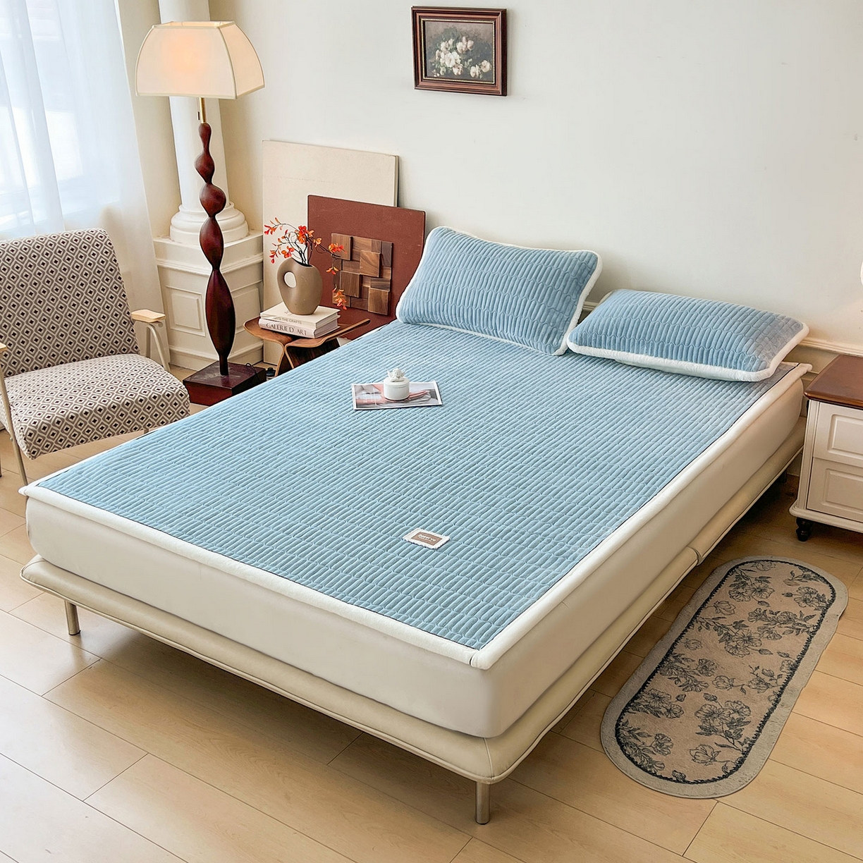 91家纺网 家纺一手货源 找家纺 喜居 2025新款A类高克重宝宝绒夹棉床褥垫-绮梦系列 绮梦-蓝-宝宝绒床褥垫