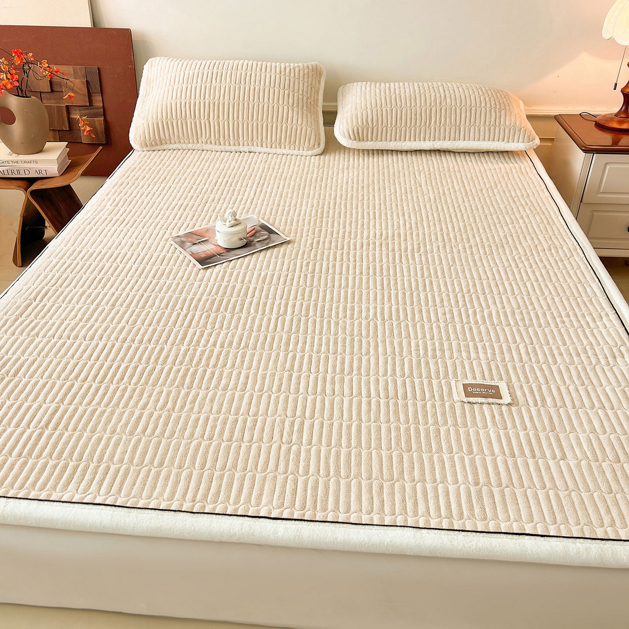 91家纺网 家纺一手货源 找家纺 喜居 2025新款A类高克重宝宝绒夹棉床褥垫-绮梦系列 绮梦-咖-宝宝绒床褥垫