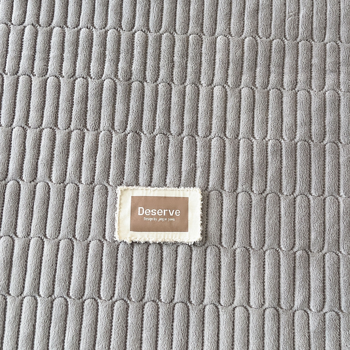 91家纺网 家纺一手货源 找家纺 喜居 2025新款A类高克重宝宝绒夹棉床褥垫-绮梦系列 绮梦-灰-宝宝绒床褥垫