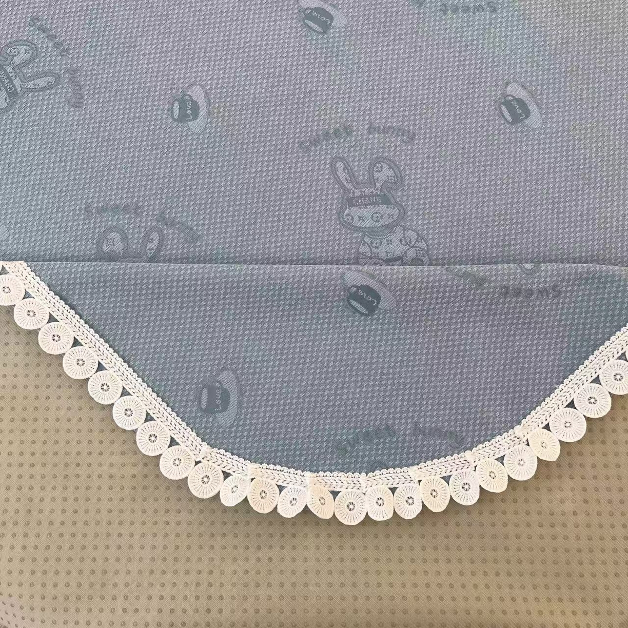 91家纺网 家纺一手货源 找家纺 （总）暖木杨 2025新款雪尼尔床用床盖炕盖亲肤透气防滑高级感床盖可定制尺寸-咖啡兔