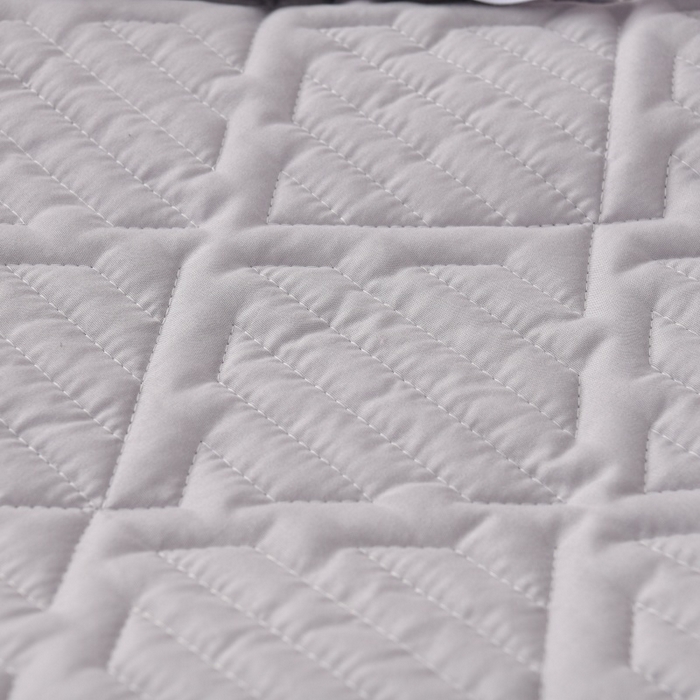 91家纺网 家纺一手货源 找家纺 优家居 2025新品240克高克重牛奶绒韩版牛奶绒夹棉床裙四件套床裙三件套直播爆款 东方韵-紫色