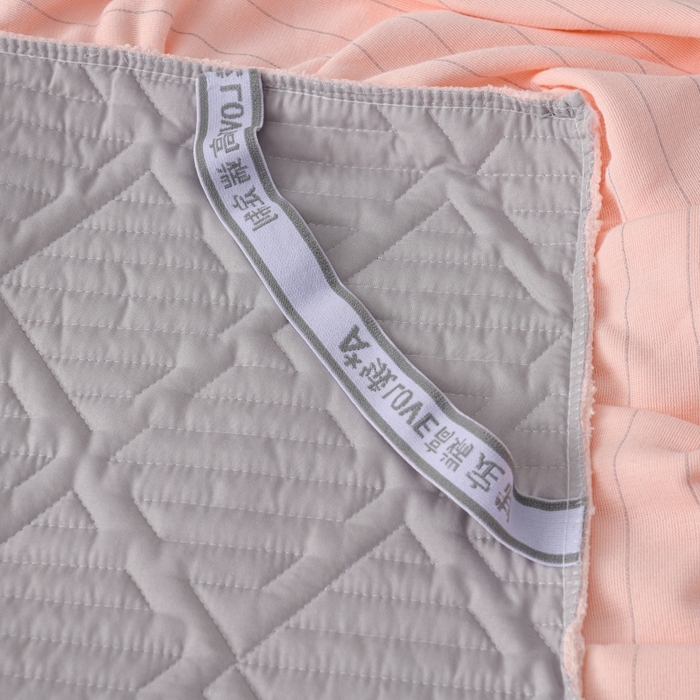 91家纺网 家纺一手货源 找家纺 优家居 2025新品240克高克重牛奶绒韩版牛奶绒夹棉床裙四件套床裙三件套直播爆款 东方韵-浅粉