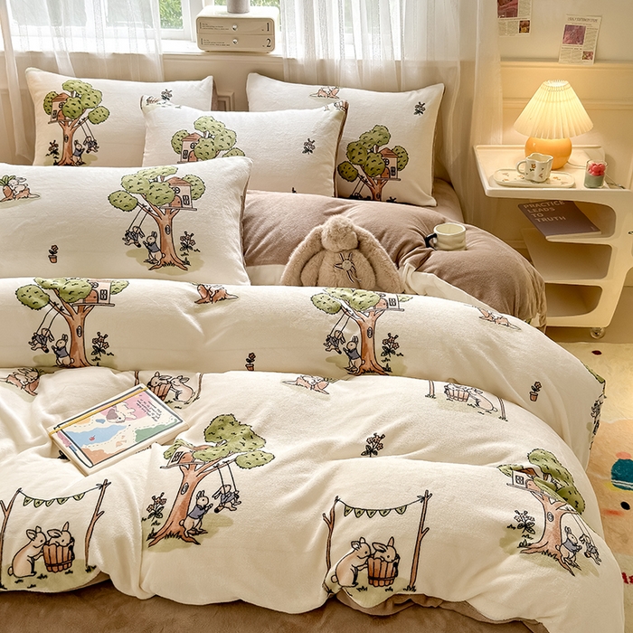 91家纺网 家纺一手货源 找家纺 卡罗兰 2025新款200克牛奶绒小清新印花四件套 花园兔