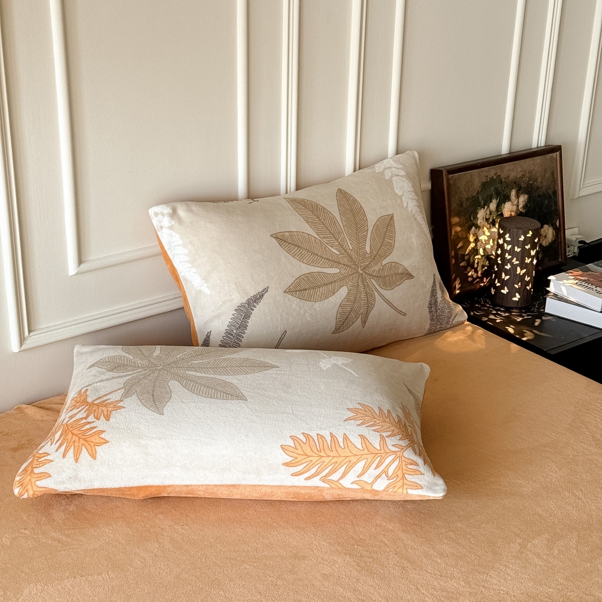 91家纺网 家纺一手货源 找家纺 卡罗兰 2025新款200克牛奶绒小清新印花四件套 知秋