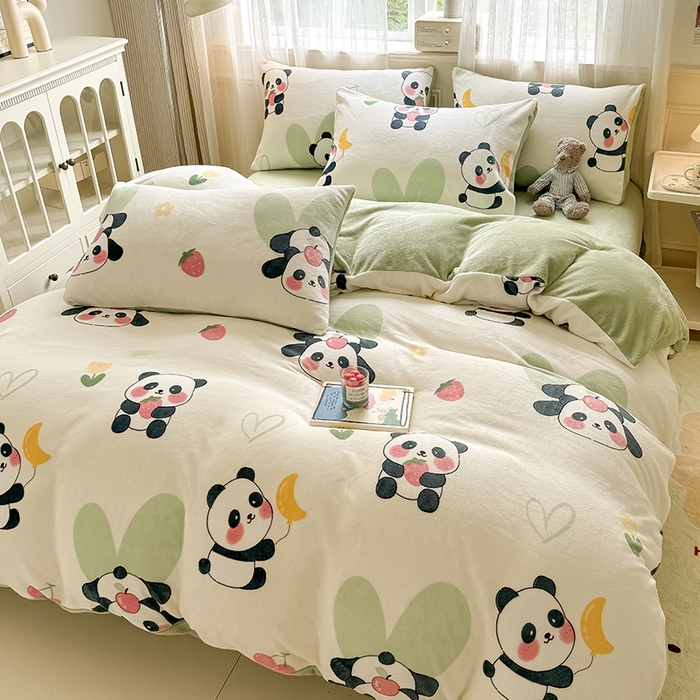 卡罗兰 2025新款200克牛奶绒小清新印花四件套 小熊猫