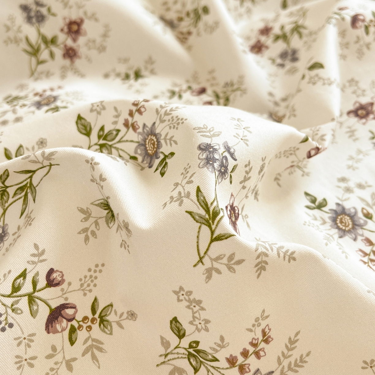 91家纺网 家纺一手货源 找家纺 柠馨 2025新款全棉印花四件套安凡妮系列 曦禾