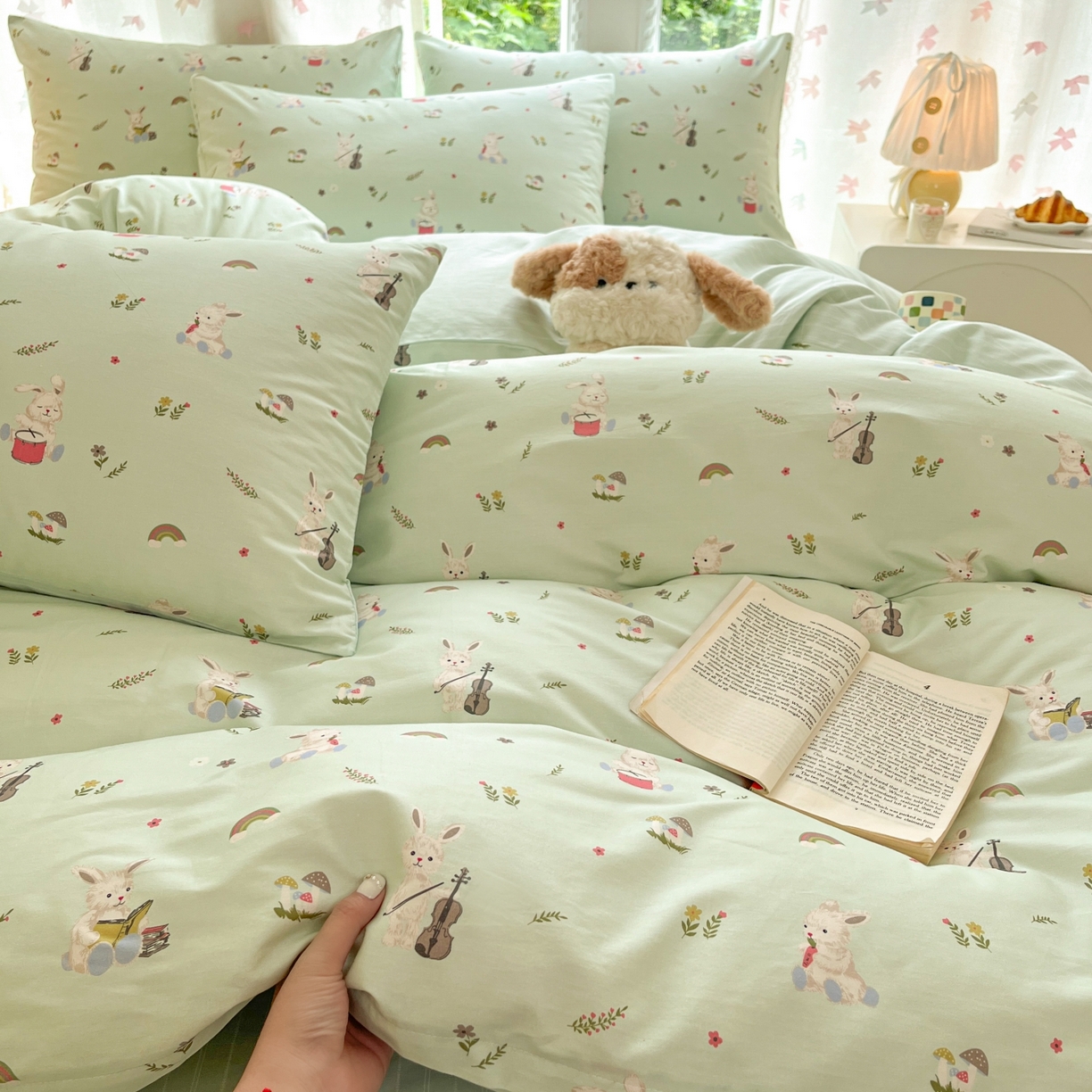 91家纺网 家纺一手货源 找家纺 柠馨 2025新款全棉印花四件套安凡妮系列 萝莉兔