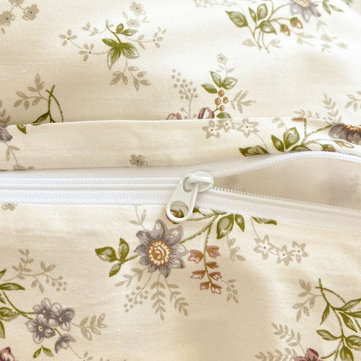 91家纺网 家纺一手货源 找家纺 柠馨 2025新款全棉印花四件套安凡妮系列 曦禾