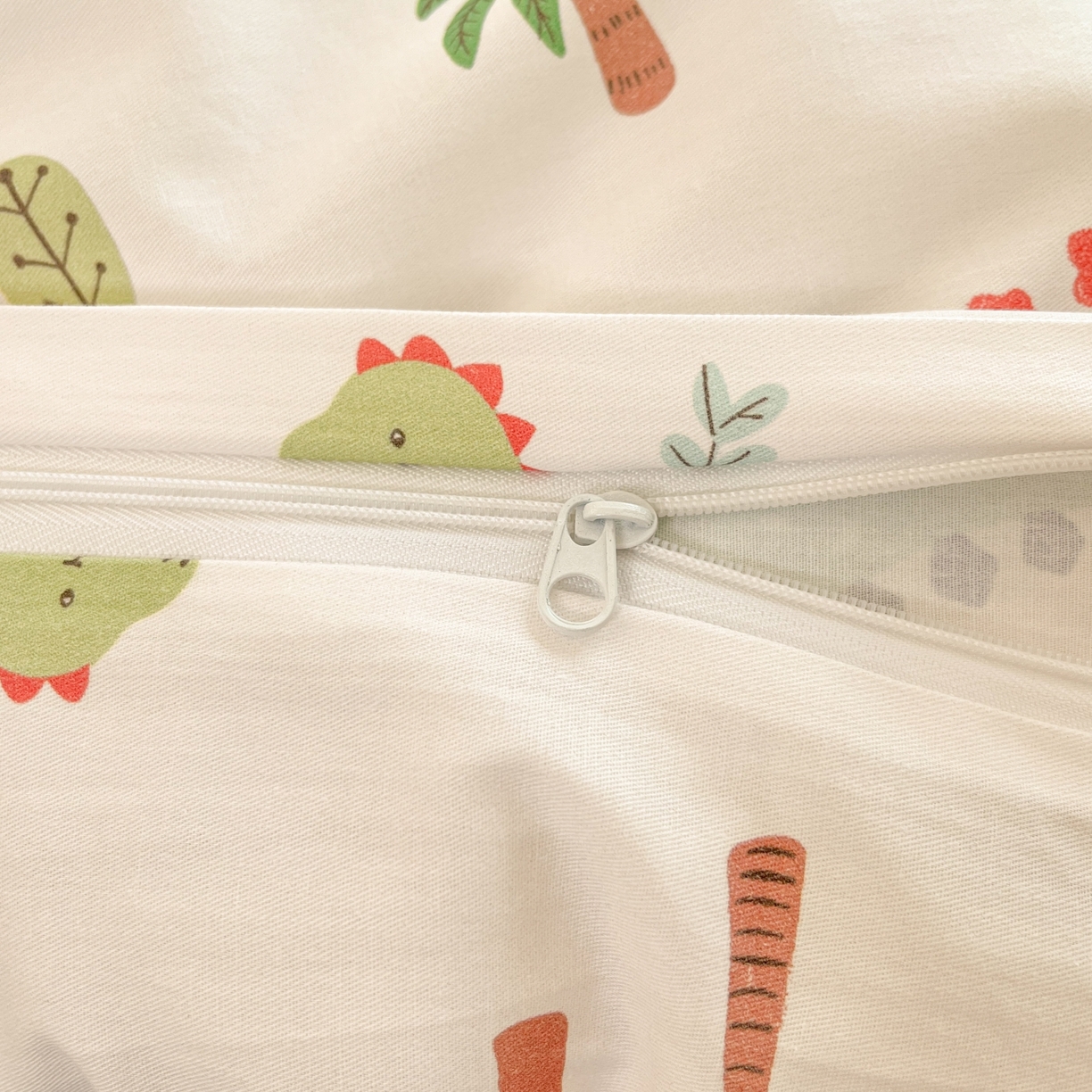 91家纺网 家纺一手货源 找家纺 柠馨 2025新款全棉印花四件套安凡妮系列 小萌龙