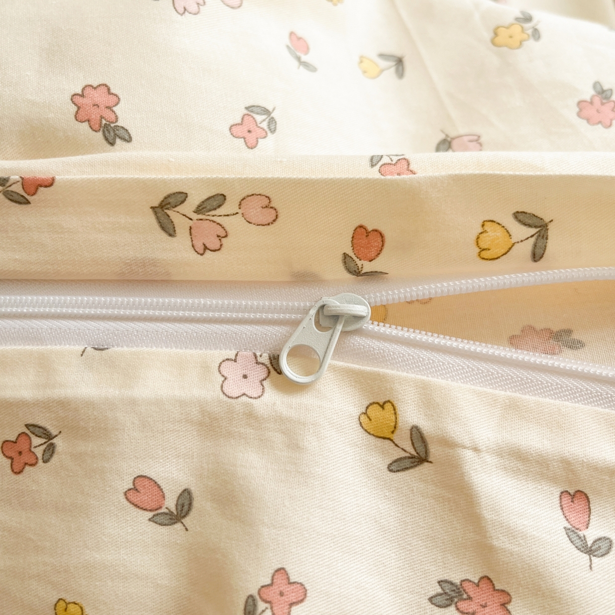 91家纺网 家纺一手货源 找家纺 柠馨 2025新款全棉印花四件套安凡妮系列 绮梦