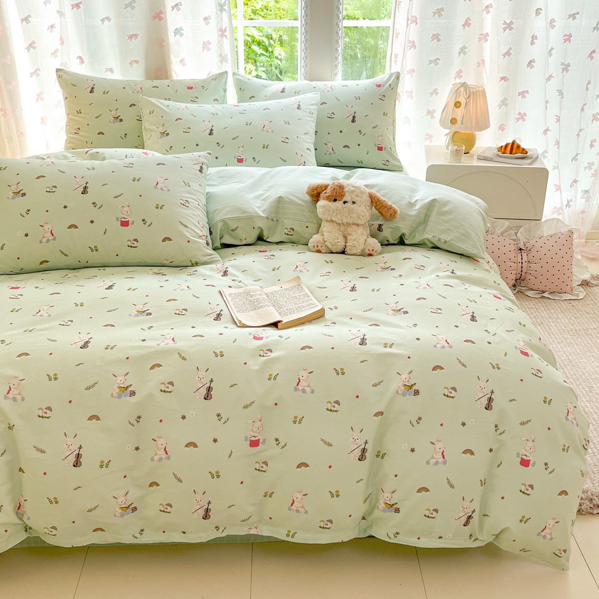 91家纺网 家纺一手货源 找家纺 柠馨 2025新款全棉印花四件套安凡妮系列 萝莉兔