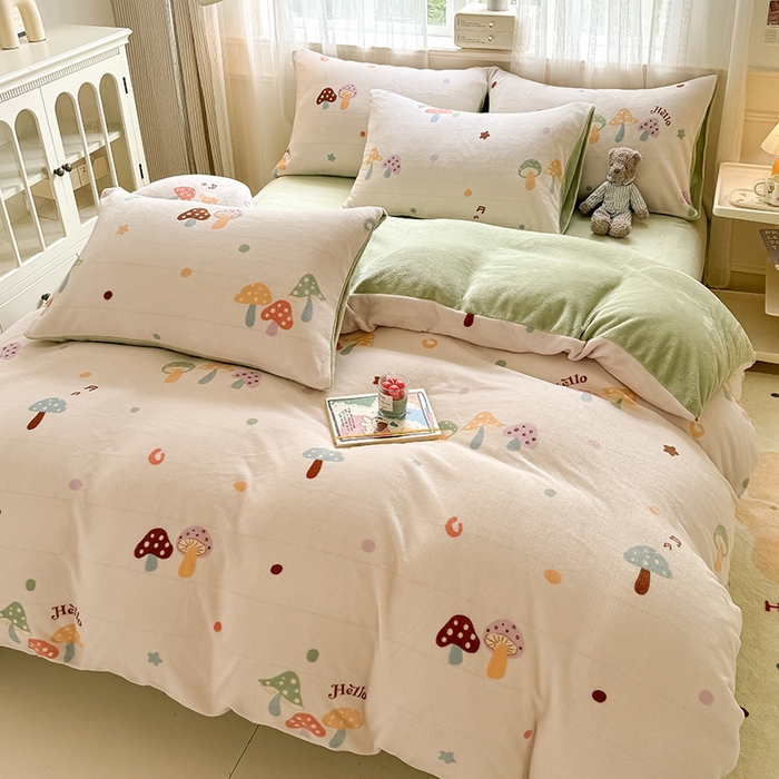 91家纺网 家纺一手货源 找家纺 （总）卡罗兰 2025新款200克牛奶绒小清新印花四件套