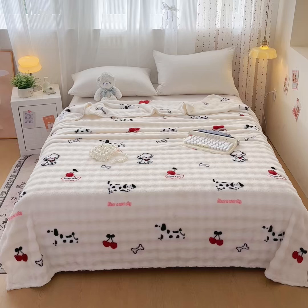 91家纺网 家纺一手货源 找家纺 爱彼家纺 2025秋冬新款泡泡绒印花毛毯毯子多功能盖毯-系列二 波点萌狗