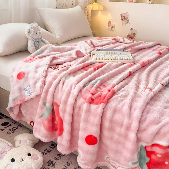 91家纺网 家纺一手货源 找家纺 爱彼家纺 2025秋冬新款泡泡绒印花毛毯毯子多功能盖毯-系列二 草莓兔