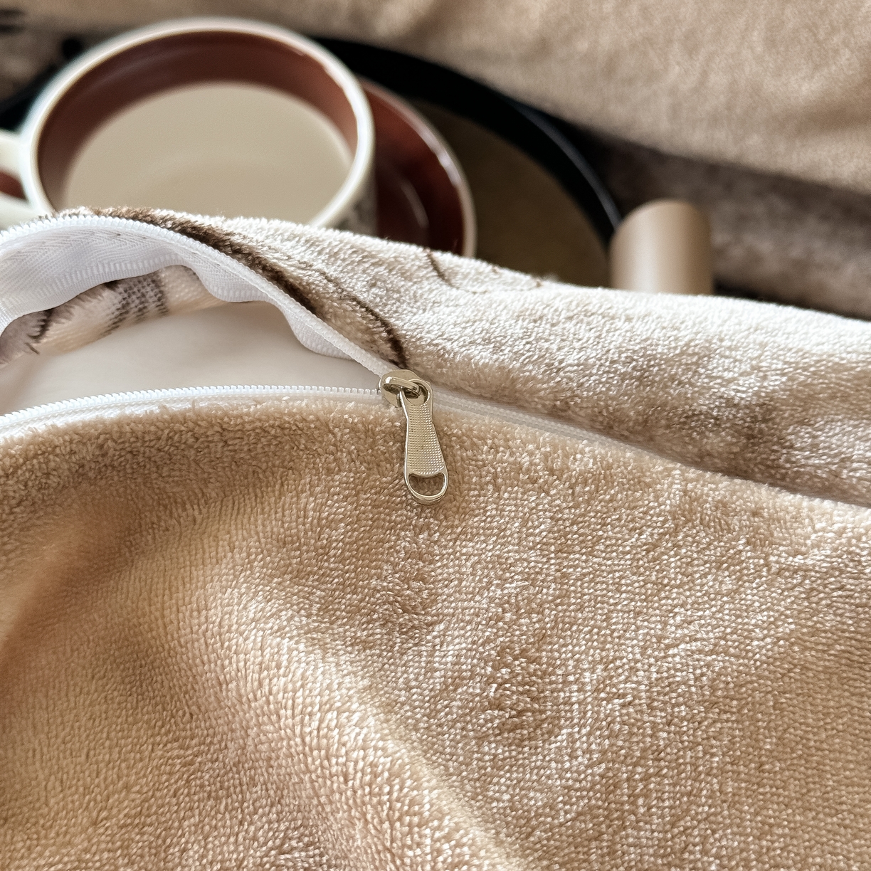 91家纺网 家纺一手货源 找家纺 （总）卡罗兰 2025新款200克牛奶绒小清新印花四件套