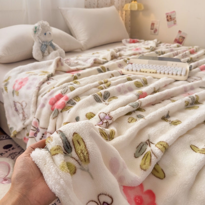 91家纺网 家纺一手货源 找家纺 爱彼家纺 2025秋冬新款泡泡绒印花毛毯毯子多功能盖毯-系列二 青青小免