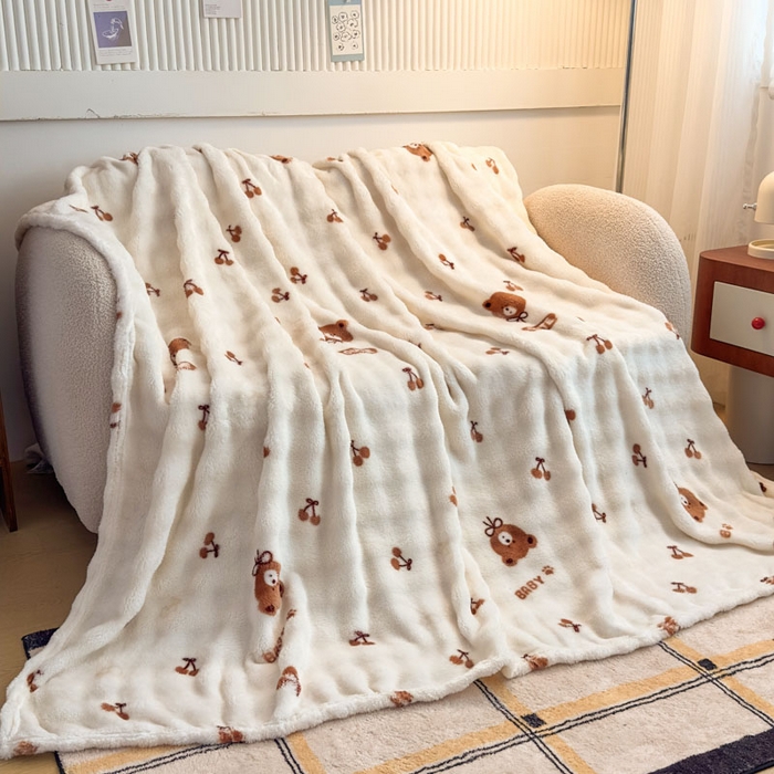 91家纺网 家纺一手货源 找家纺 爱彼家纺 2025秋冬新款泡泡绒印花毛毯毯子多功能盖毯-系列二 樱桃小熊