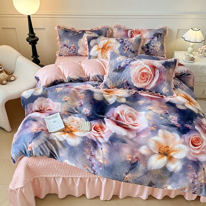 91家纺网 家纺一手货源 找家纺 （总）雅眠居 2025直播爆款5D大版数码印花牛奶绒床盖四件套宝宝绒床裙