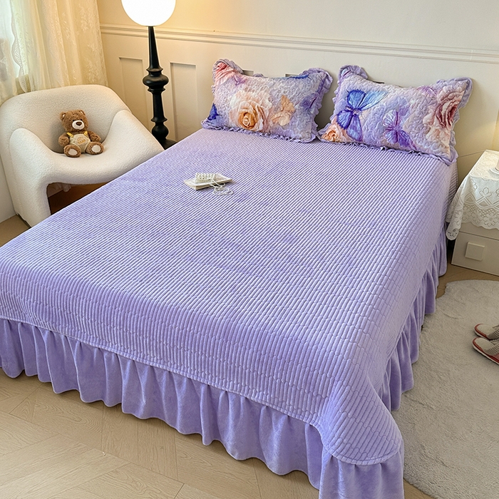 91家纺网 家纺一手货源 找家纺 雅眠居 2025直播爆款5D大版数码印花牛奶绒床盖四件套宝宝绒床裙 蝴蝶花