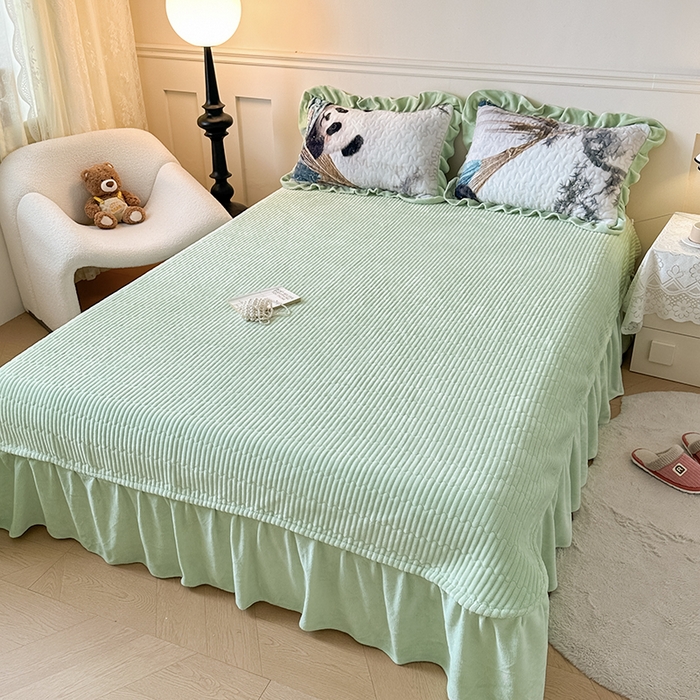 91家纺网 家纺一手货源 找家纺 雅眠居 2025直播爆款5D大版数码印花牛奶绒床盖四件套宝宝绒床裙 小熊猫