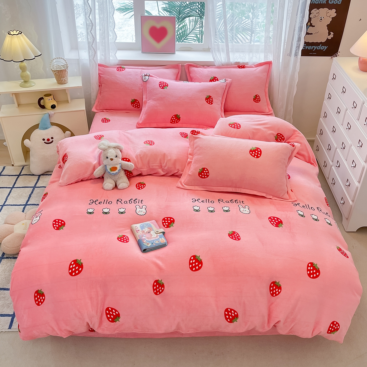 91家纺网 家纺一手货源 找家纺 卡斯诺家纺馆 2025新款高克重牛奶绒印花四件套 奶油甜心