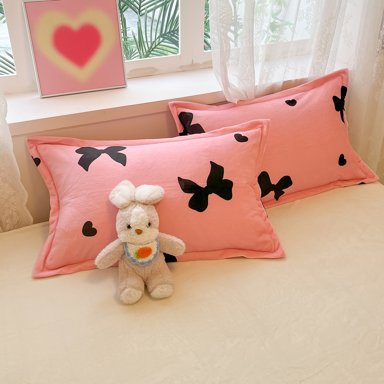 91家纺网 家纺一手货源 找家纺 卡斯诺家纺馆 2025新款高克重牛奶绒印花四件套 少女情结