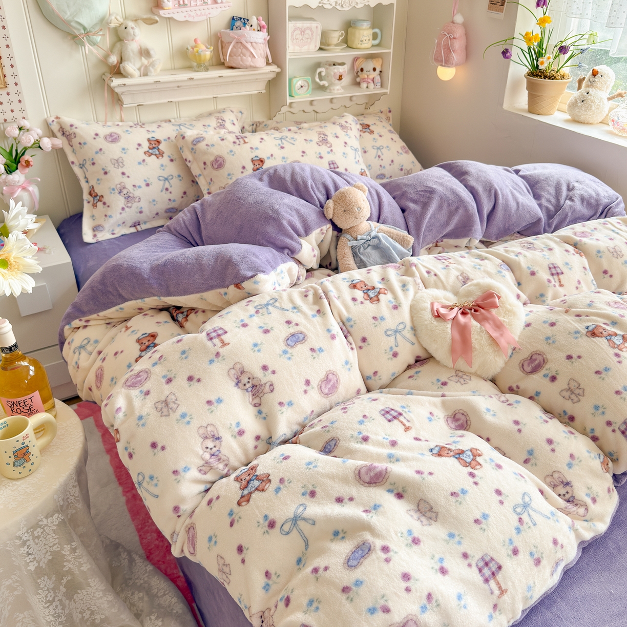 91家纺网 家纺一手货源 找家纺 卡斯诺家纺馆 2025新款高克重牛奶绒印花四件套 苏颜