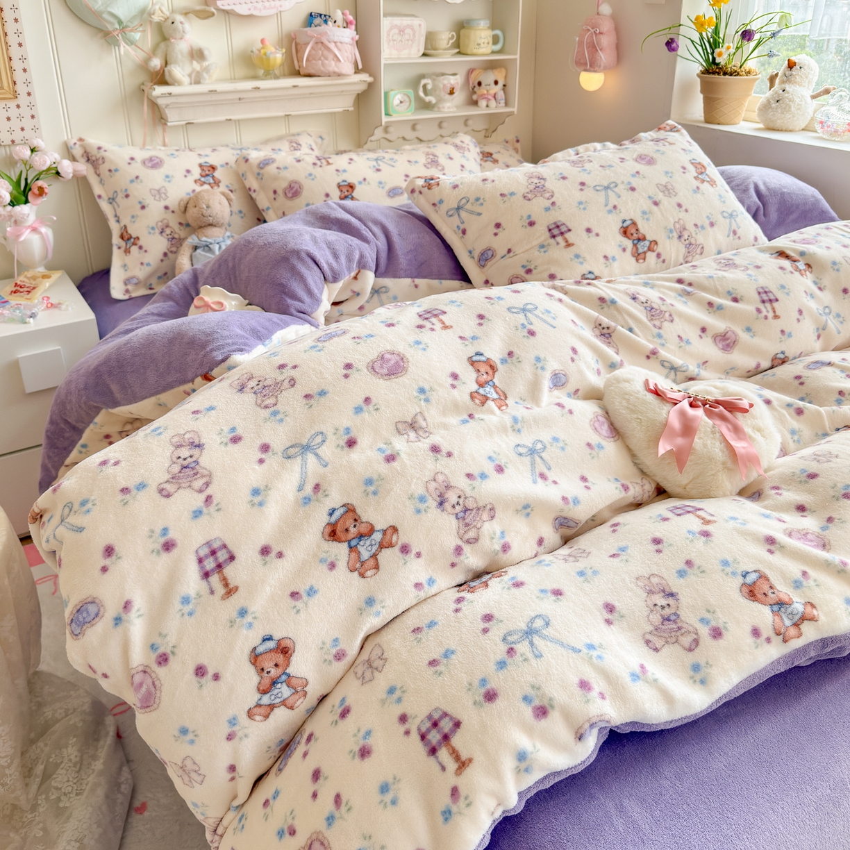 91家纺网 家纺一手货源 找家纺 卡斯诺家纺馆 2025新款高克重牛奶绒印花四件套 苏颜