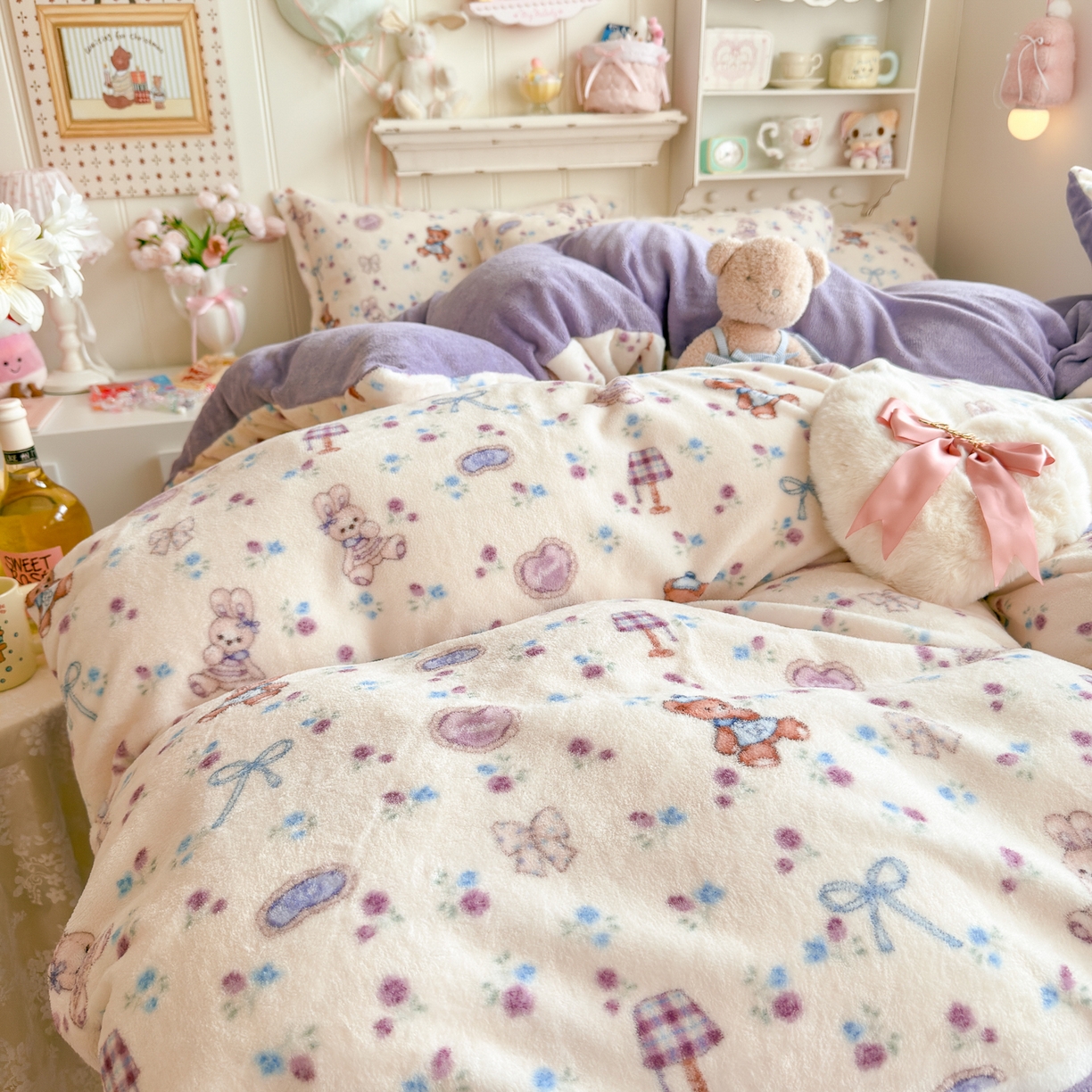 91家纺网 家纺一手货源 找家纺 卡斯诺家纺馆 2025新款高克重牛奶绒印花四件套 苏颜