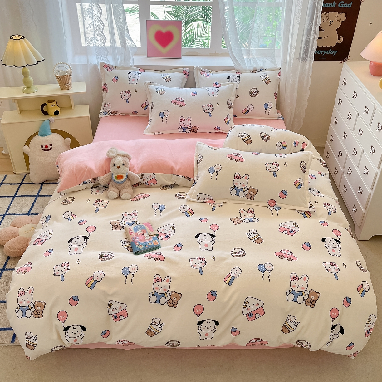 91家纺网 家纺一手货源 找家纺 卡斯诺家纺馆 2025新款高克重牛奶绒印花四件套 甜趣时光