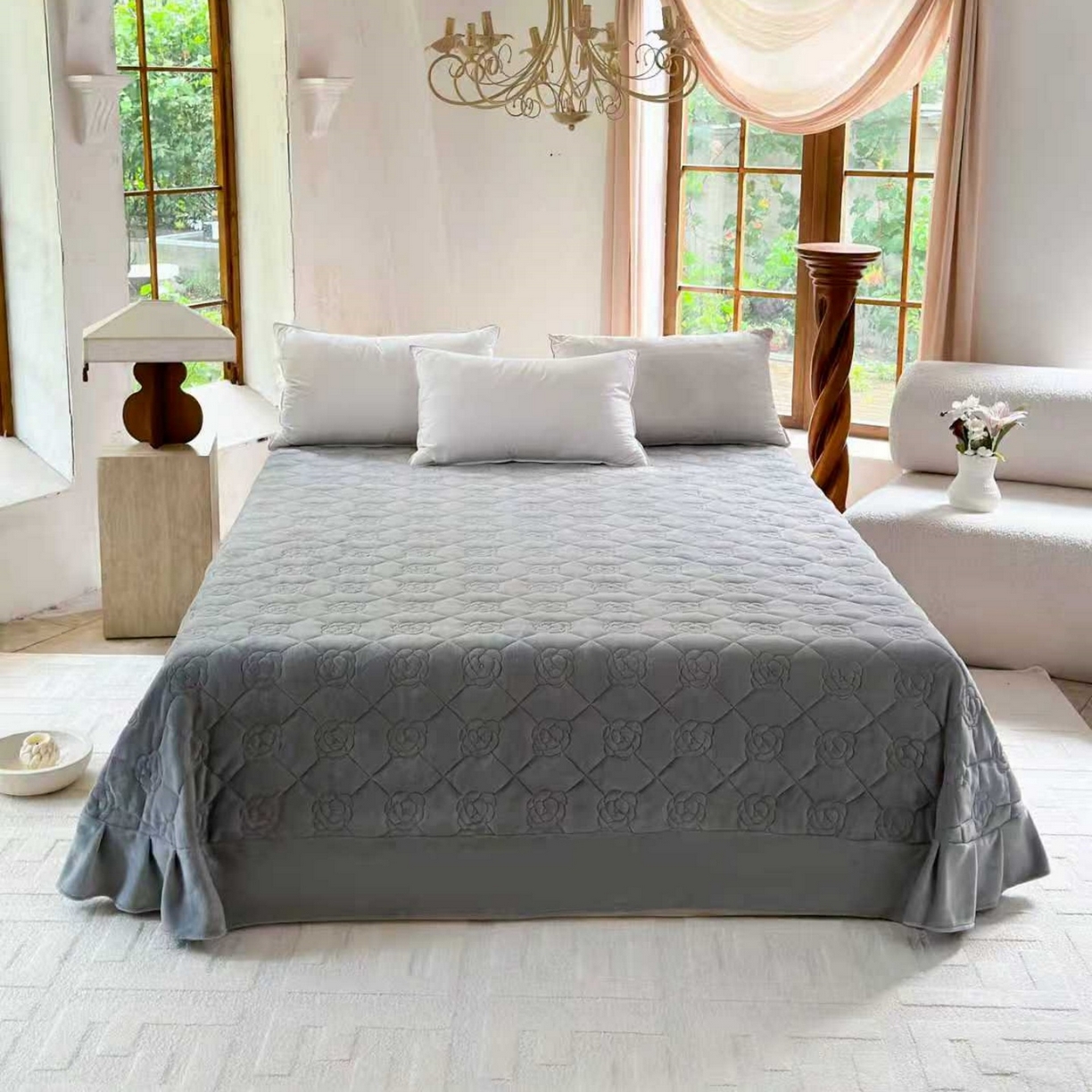 91家纺网 家纺一手货源 找家纺 7V 2025新款A类牛奶绒立体格四件套雕花绒夹棉床盖床笠四件套全工艺牛奶绒 灰色