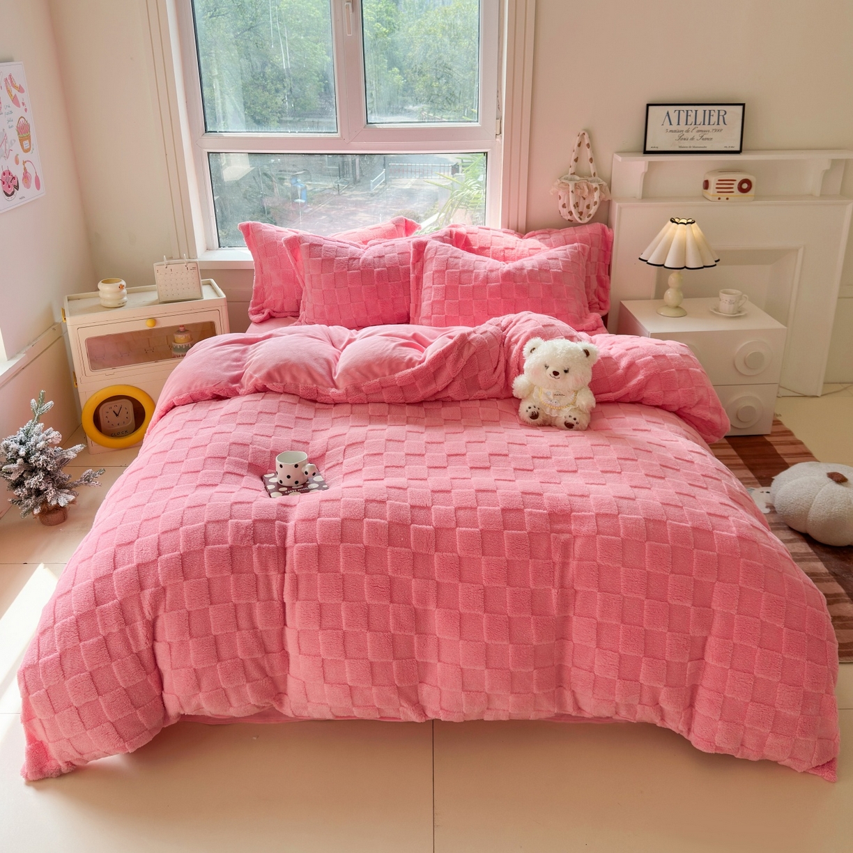 7V 2025新款A类牛奶绒立体格四件套雕花绒夹棉床盖床笠四件套全工艺牛奶绒 粉色