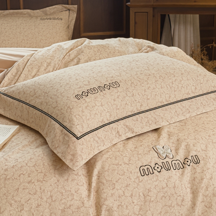 91家纺网 家纺一手货源 找家纺 舒慕家纺 2025新款长绒棉磨毛全棉磨毛四件套 梦蝶-黄